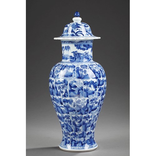 Vase " Blue and White" porcelain  - Kangxi period